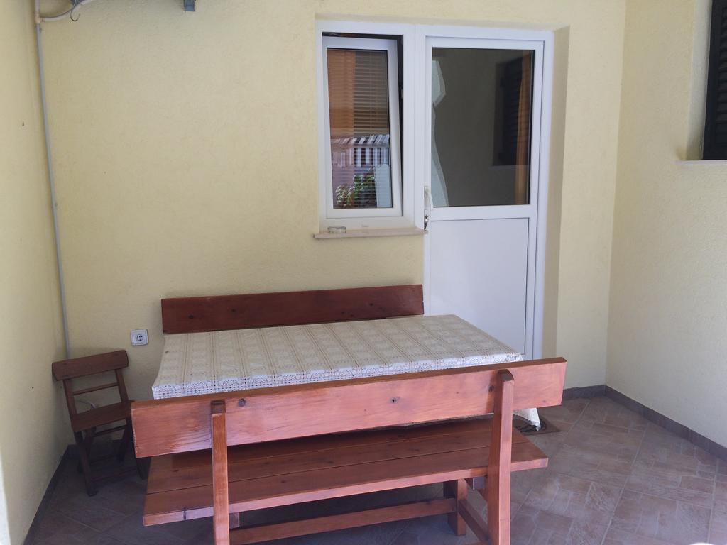 Apartment Kolundzic Novi Vinodolski Værelse billede