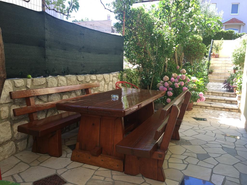 Apartment Kolundzic Novi Vinodolski Værelse billede