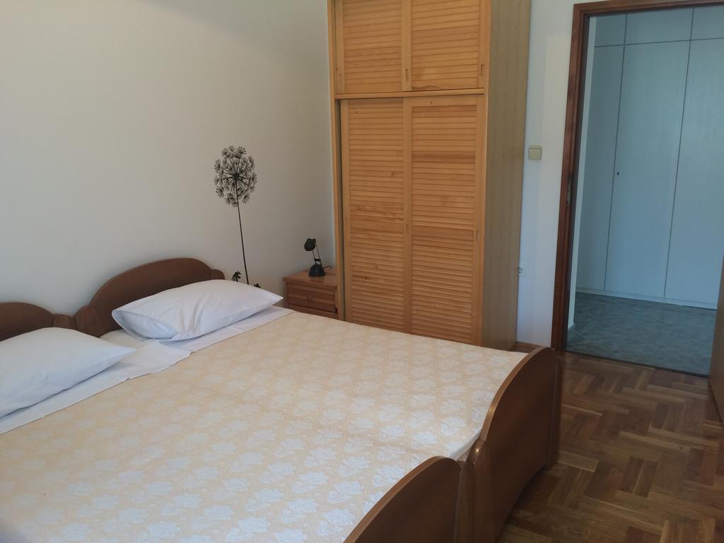 Apartment Kolundzic Novi Vinodolski Værelse billede