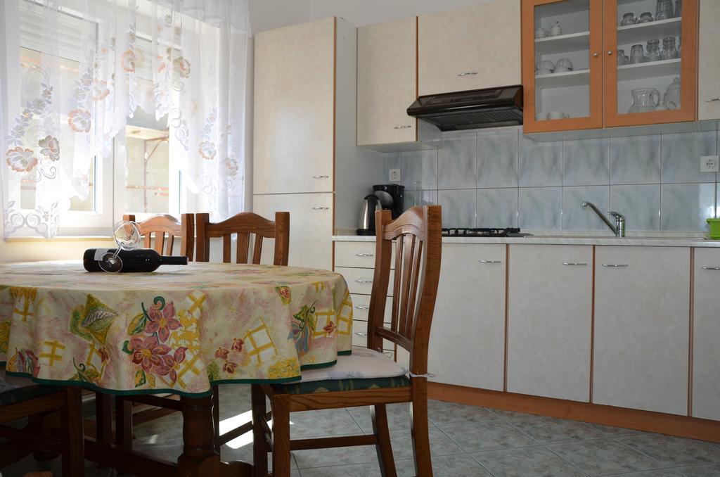 Apartment Kolundzic Novi Vinodolski Eksteriør billede