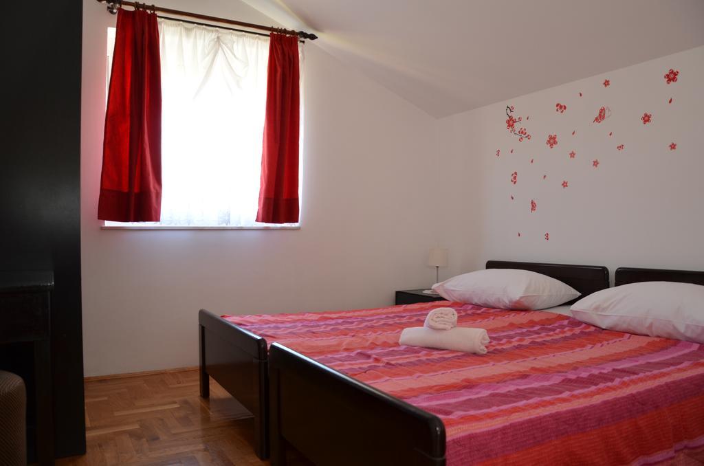 Apartment Kolundzic Novi Vinodolski Eksteriør billede