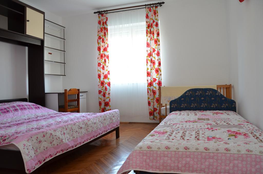 Apartment Kolundzic Novi Vinodolski Eksteriør billede