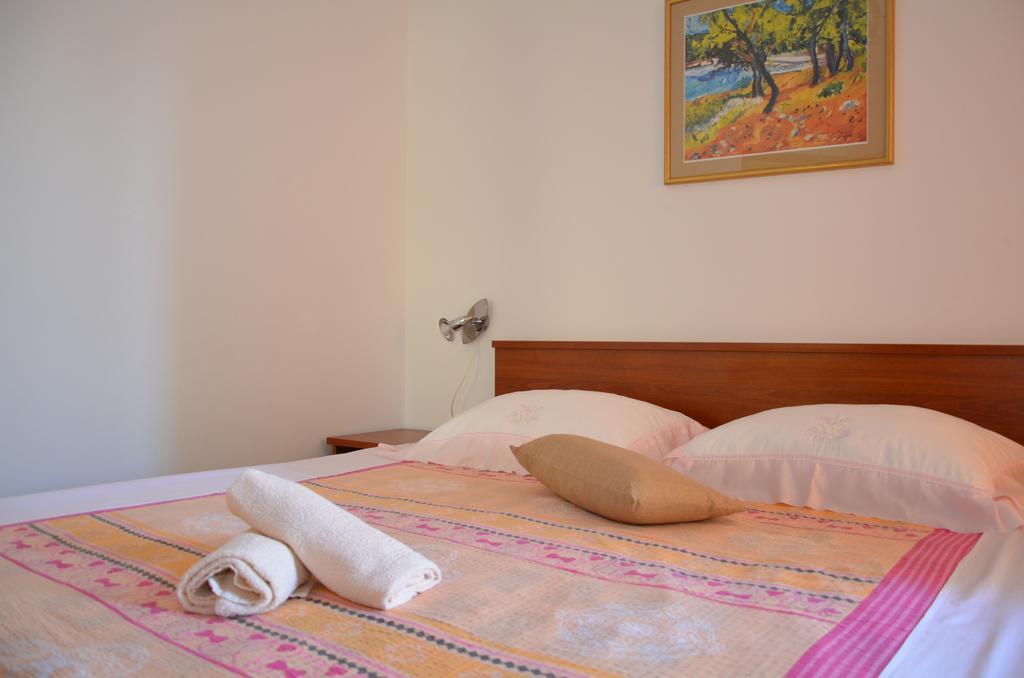 Apartment Kolundzic Novi Vinodolski Eksteriør billede